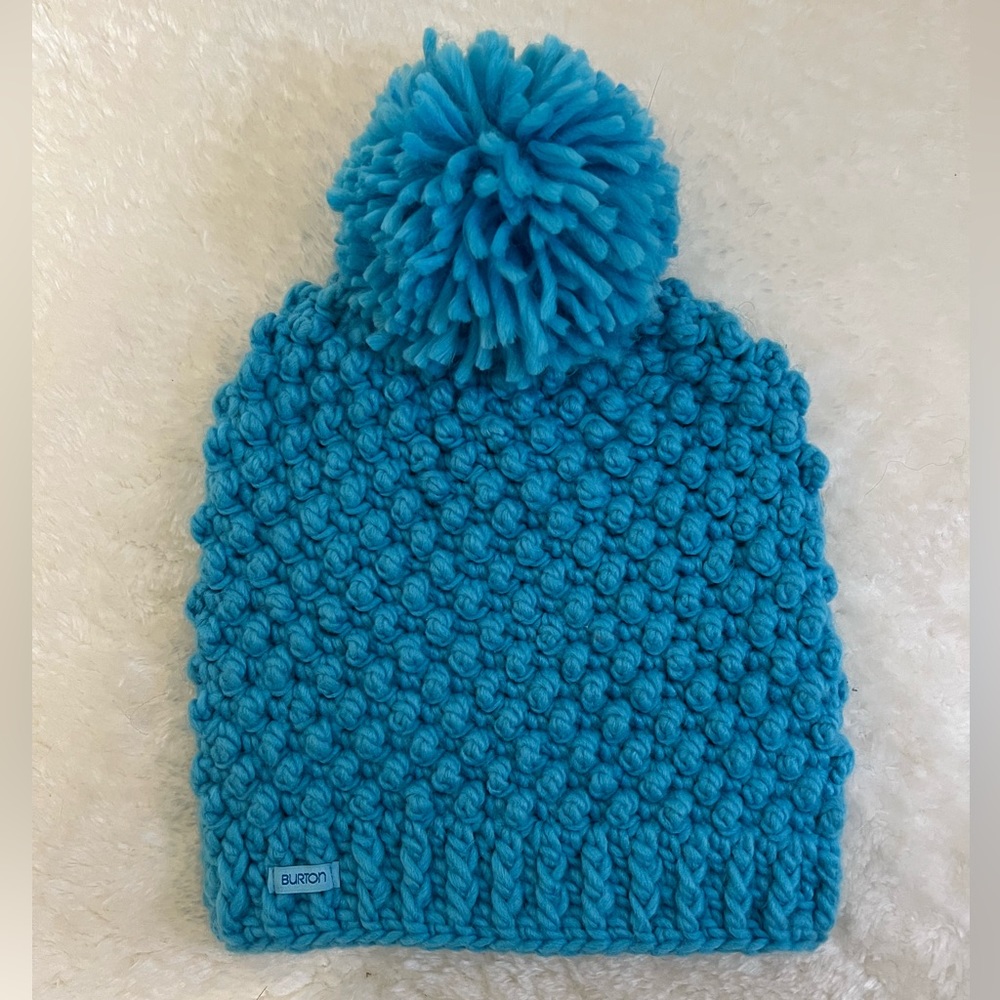 🥳 Host Pick! 🎉 NWOT Burton Beanie/Toque Hat